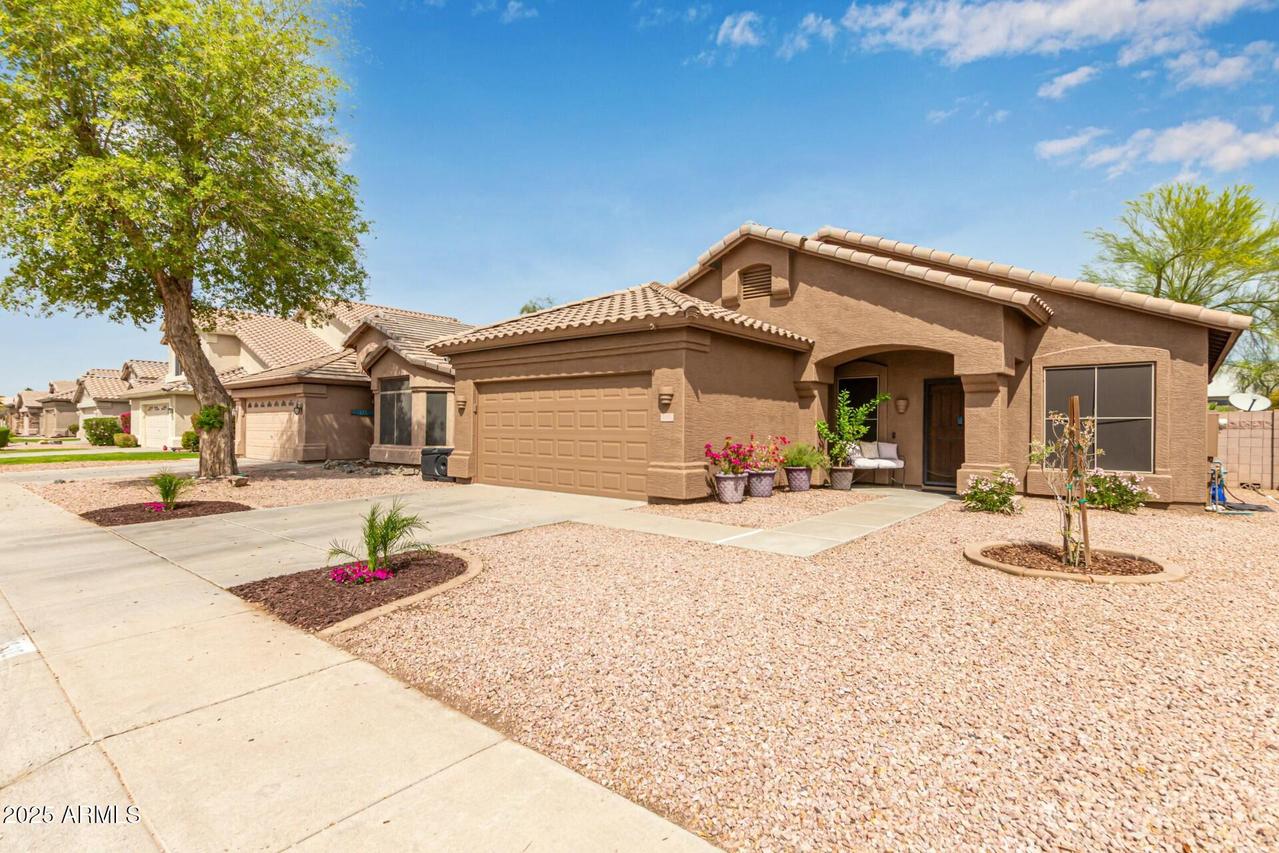 4630 E Mountain Vista Dr., Phoenix, AZ 85048