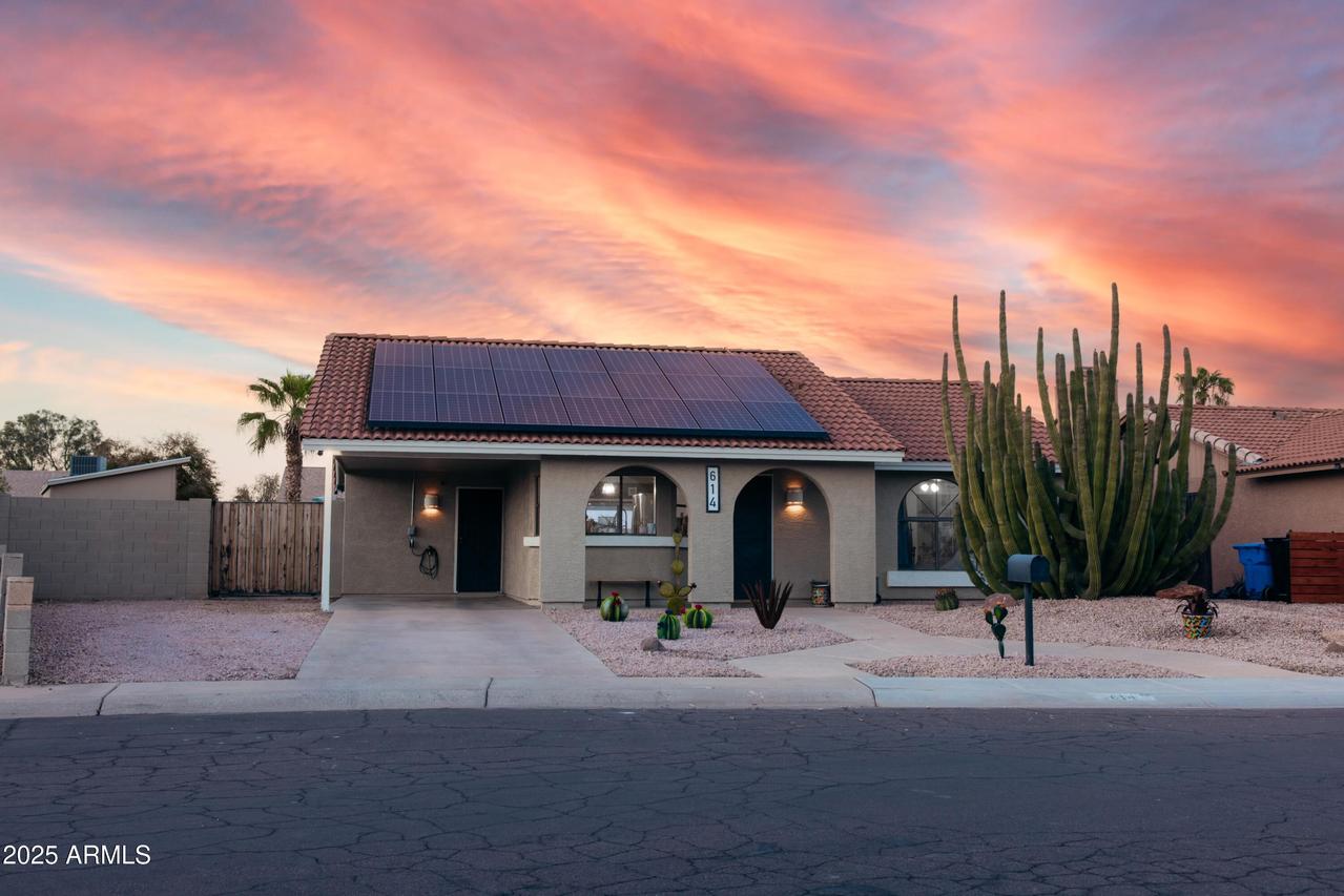 614 W Morrow Dr., Phoenix, AZ 85027