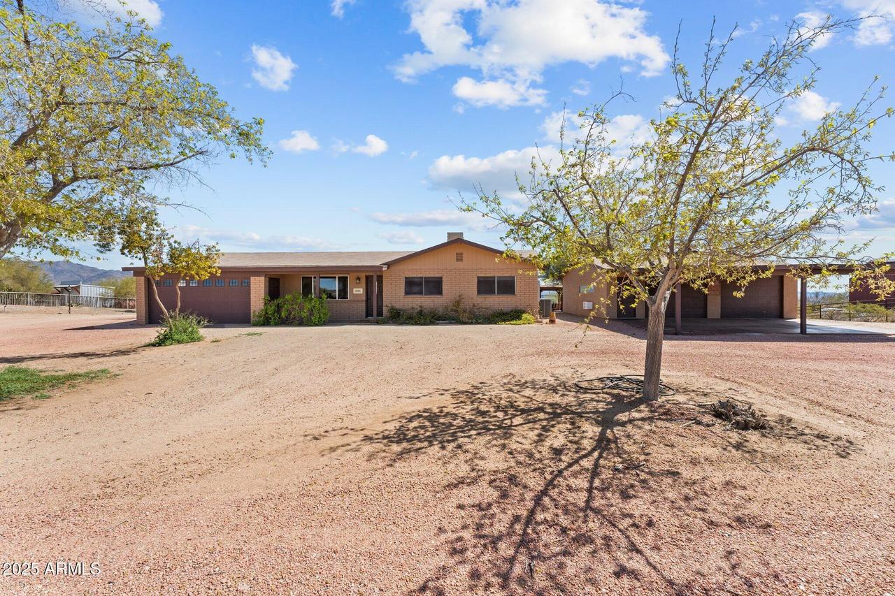 29565 S State Route 89, Congress, AZ 85332