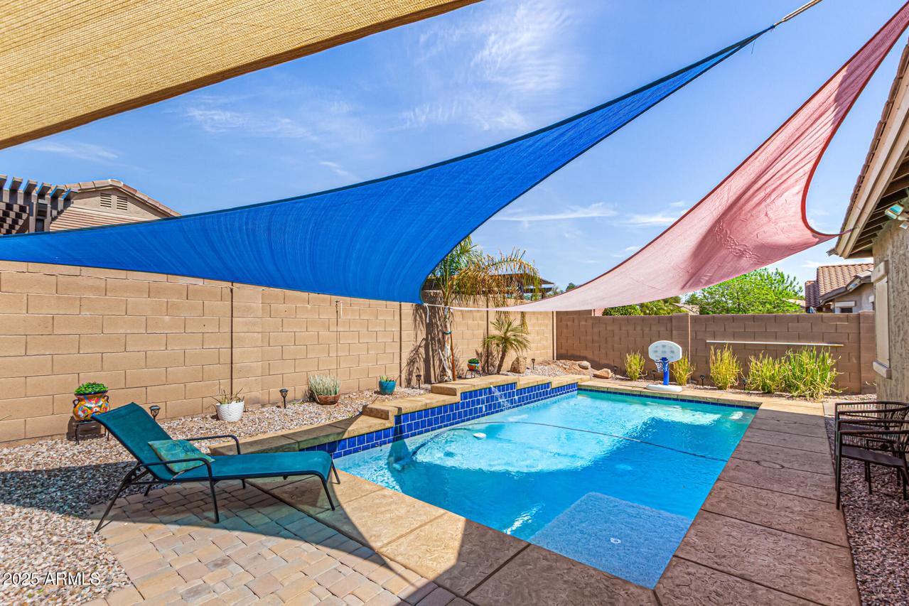 10932 E Bella Via Viaduct, Mesa, AZ 85212