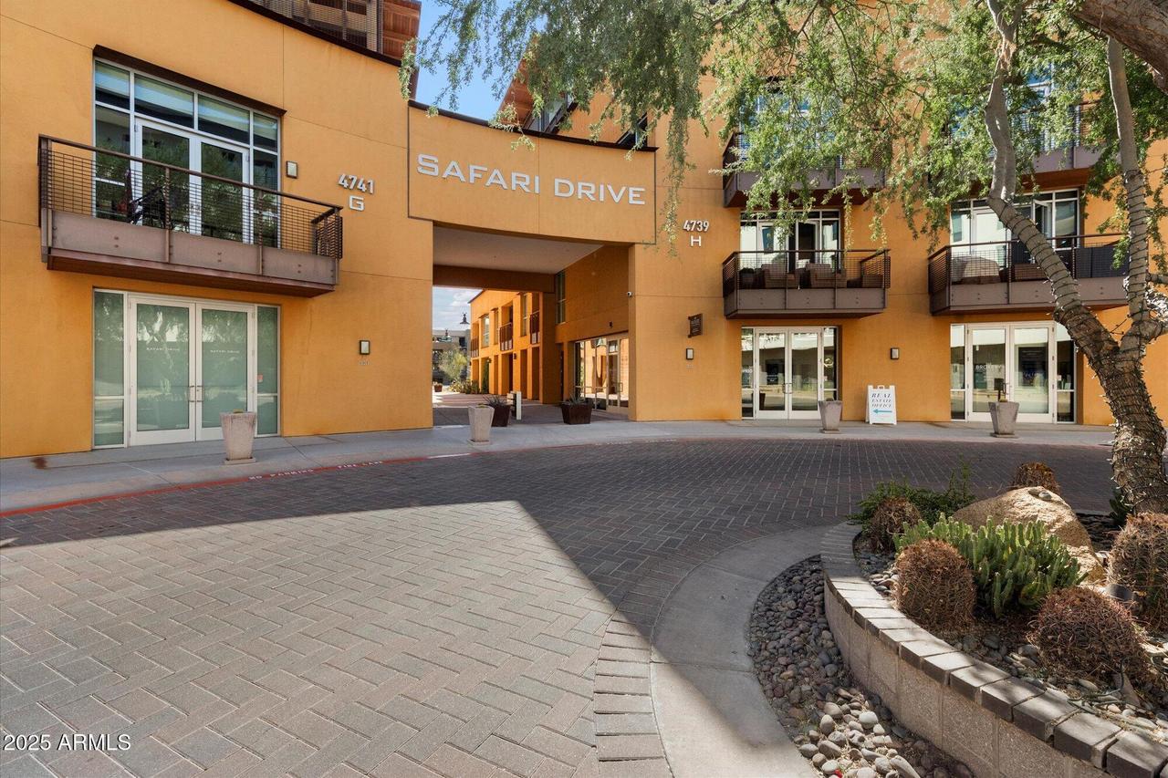 4739 N Scottsdale Rd. #H1001, Scottsdale, AZ 85251