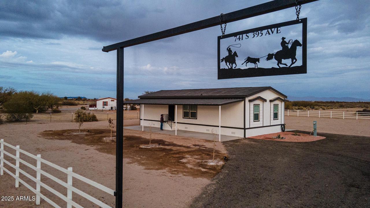 741 S 395th Ave., Tonopah, AZ 85354