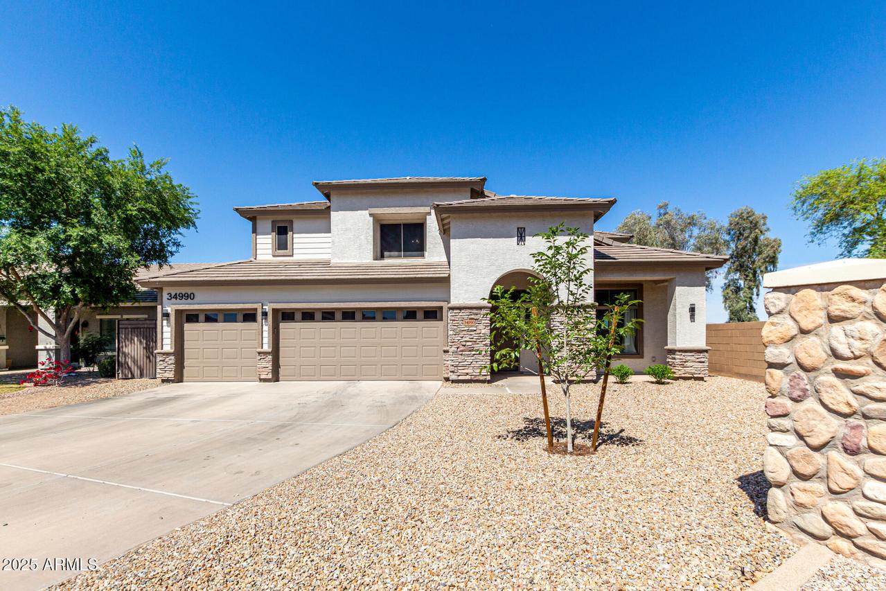 34990 N Spur Cir., San Tan Valley, AZ 85144