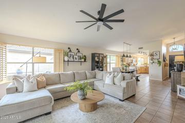 486 E Devon Dr., Gilbert, AZ 85296