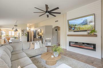 486 E Devon Dr., Gilbert, AZ 85296