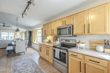 486 E Devon Dr., Gilbert, AZ 85296