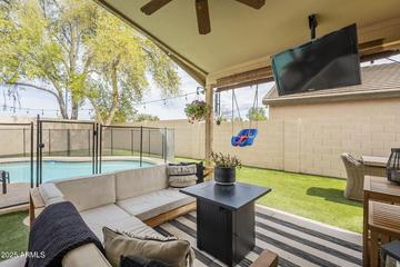 486 E Devon Dr., Gilbert, AZ 85296