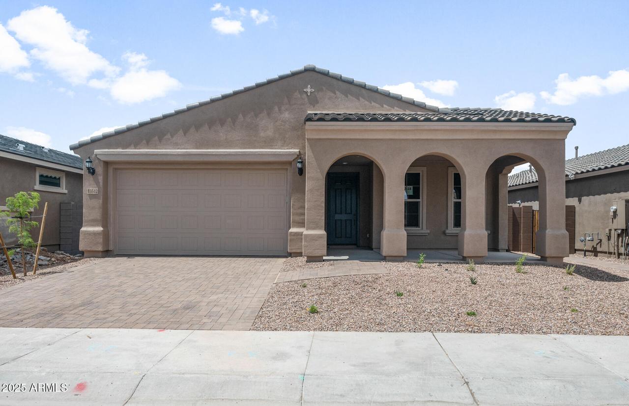 13512 W Copperleaf Ln., Peoria, AZ 85383