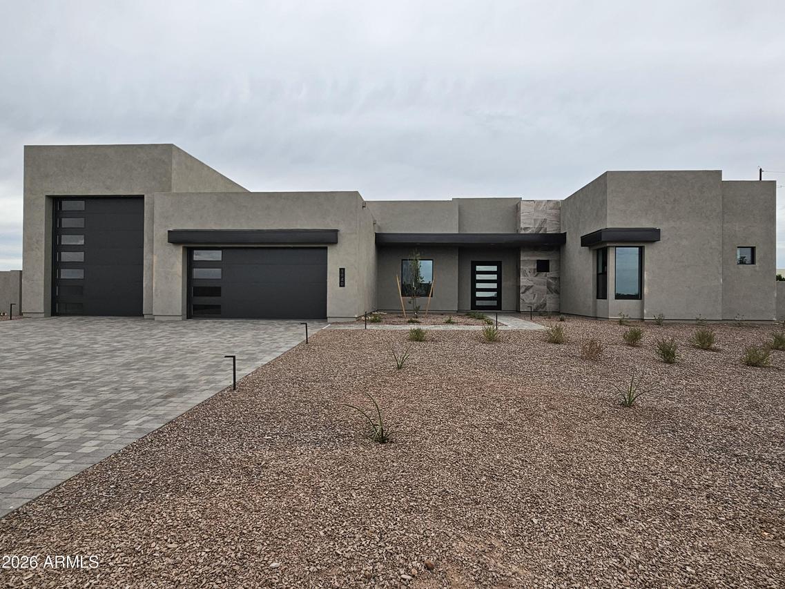 1940 E Creek Canyon Rd., Phoenix, AZ 85086