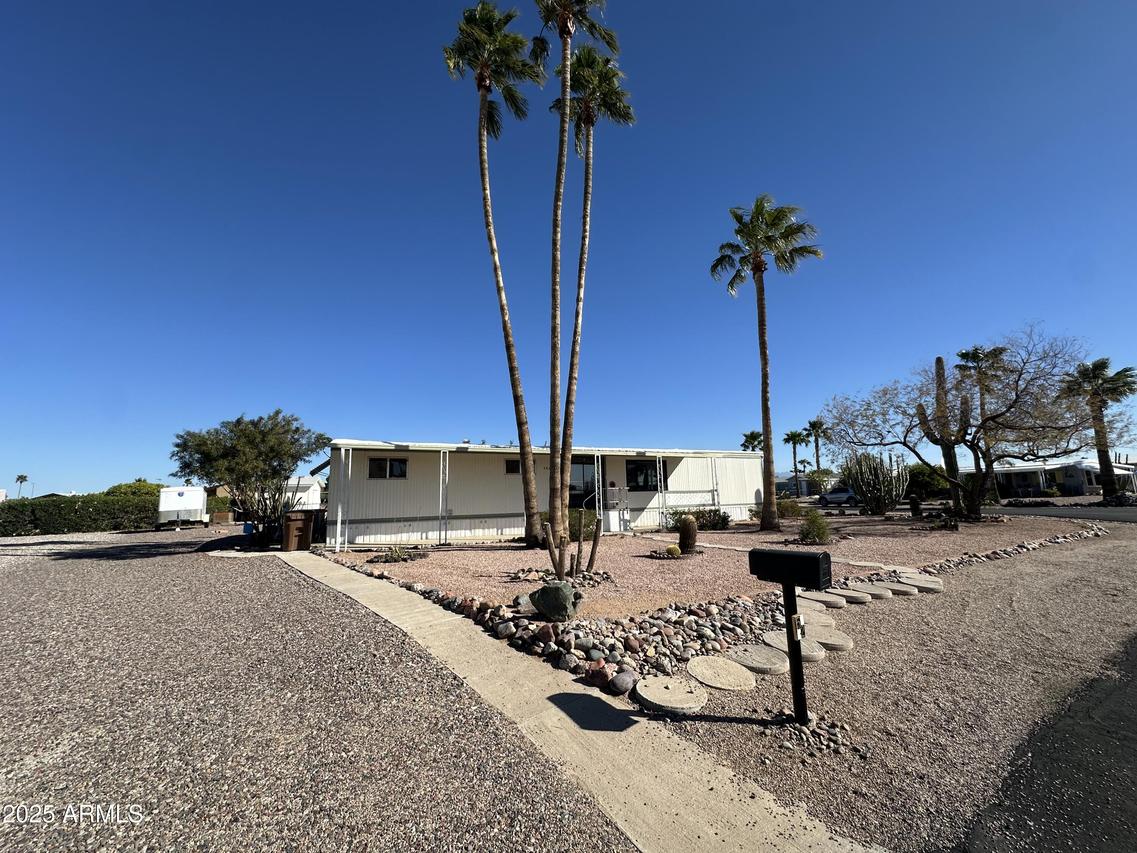 9068 E Chambers St., Mesa, AZ 85208
