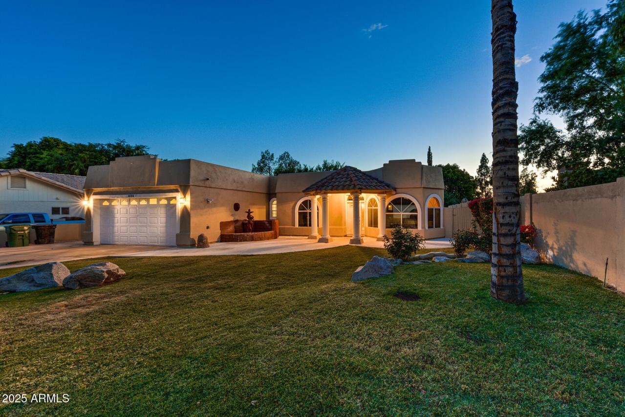 866 N Forest, Mesa, AZ 85203