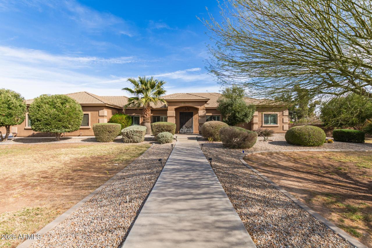 838 W Via De Palmas, San Tan Valley, AZ 85140