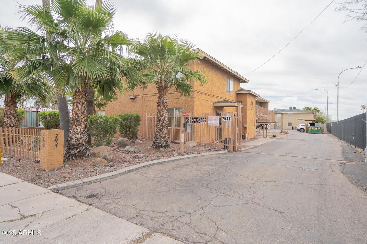 2537 W Georgia Ave. #4, Phoenix, AZ 85017