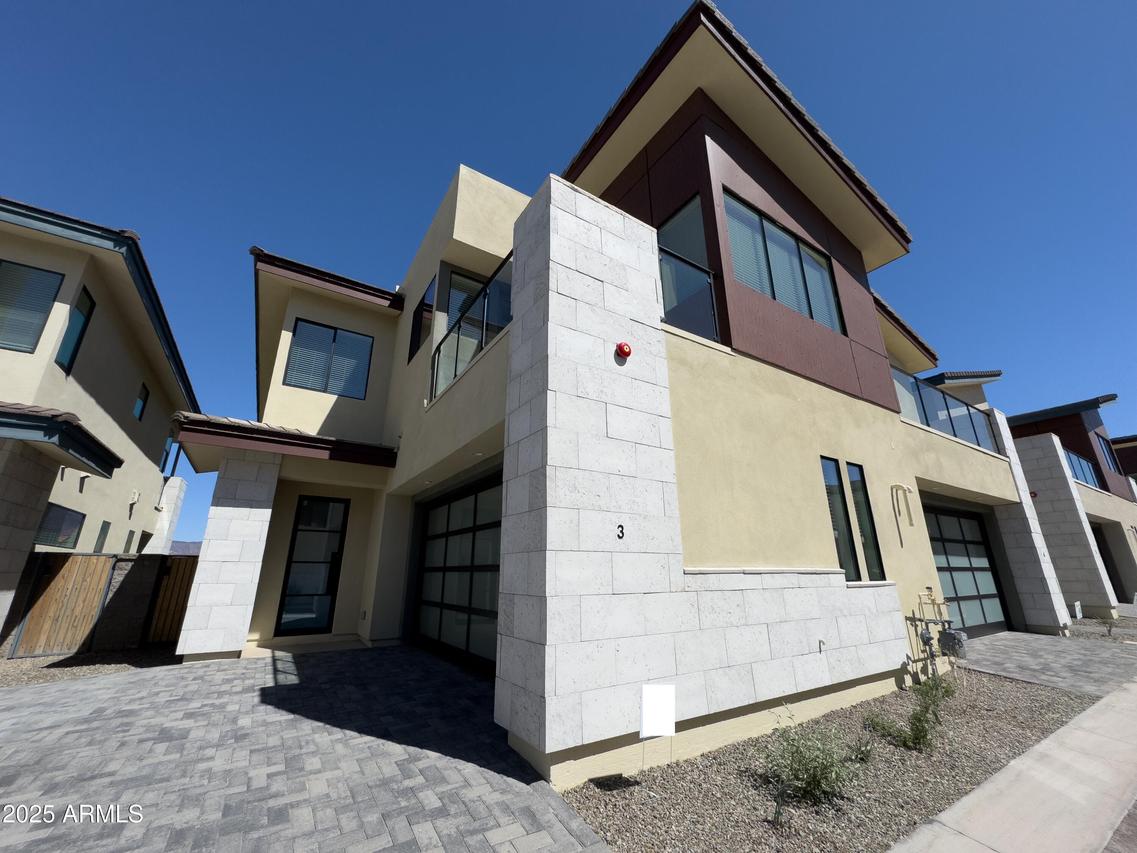 1 Easy St. #3, Carefree, AZ 85377