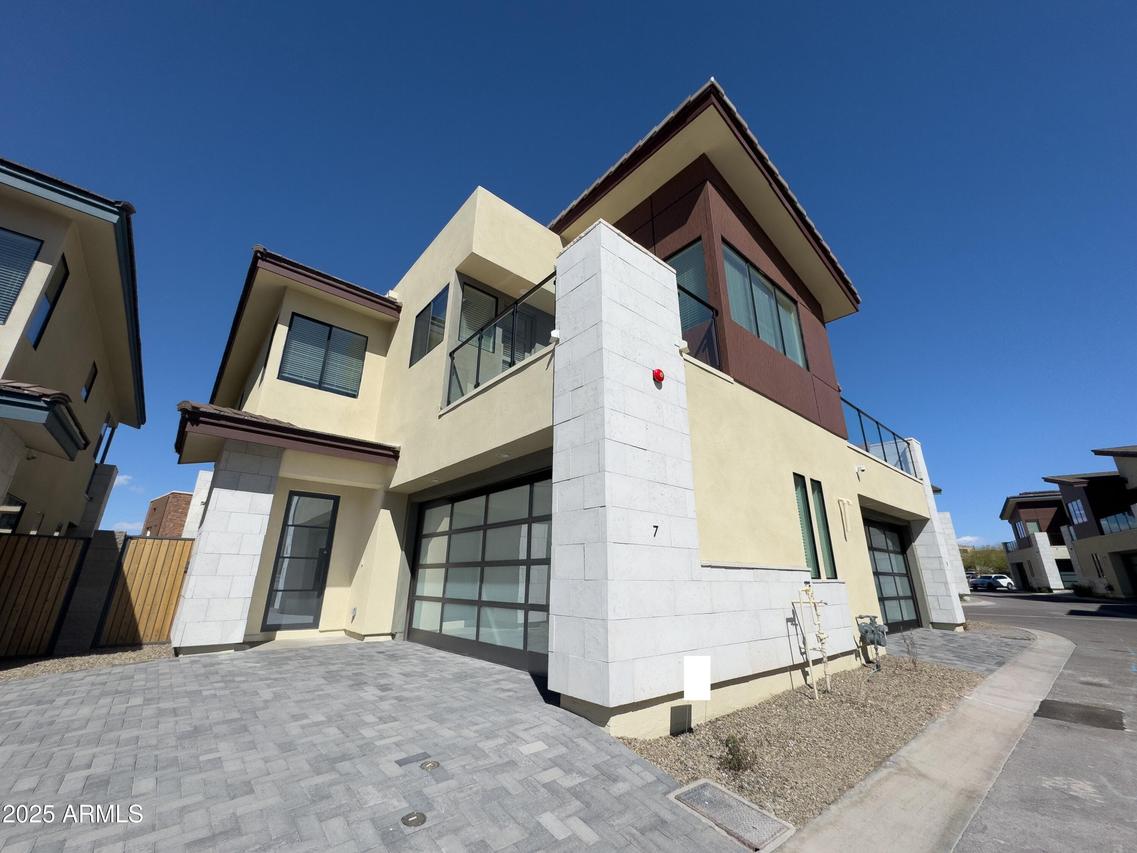 1 Easy St. #7, Carefree, AZ 85377