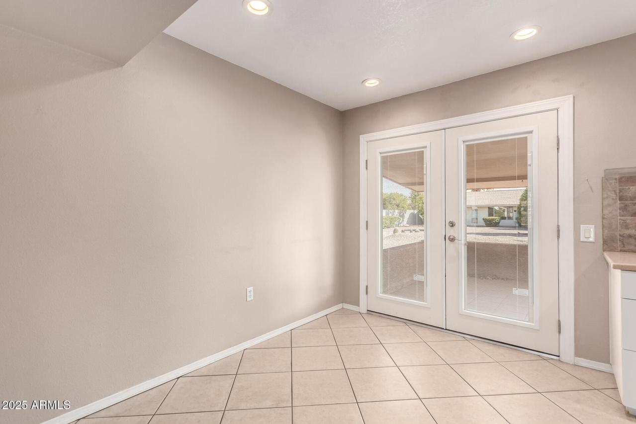 9715 W Greenway Rd., Sun City, AZ 85351