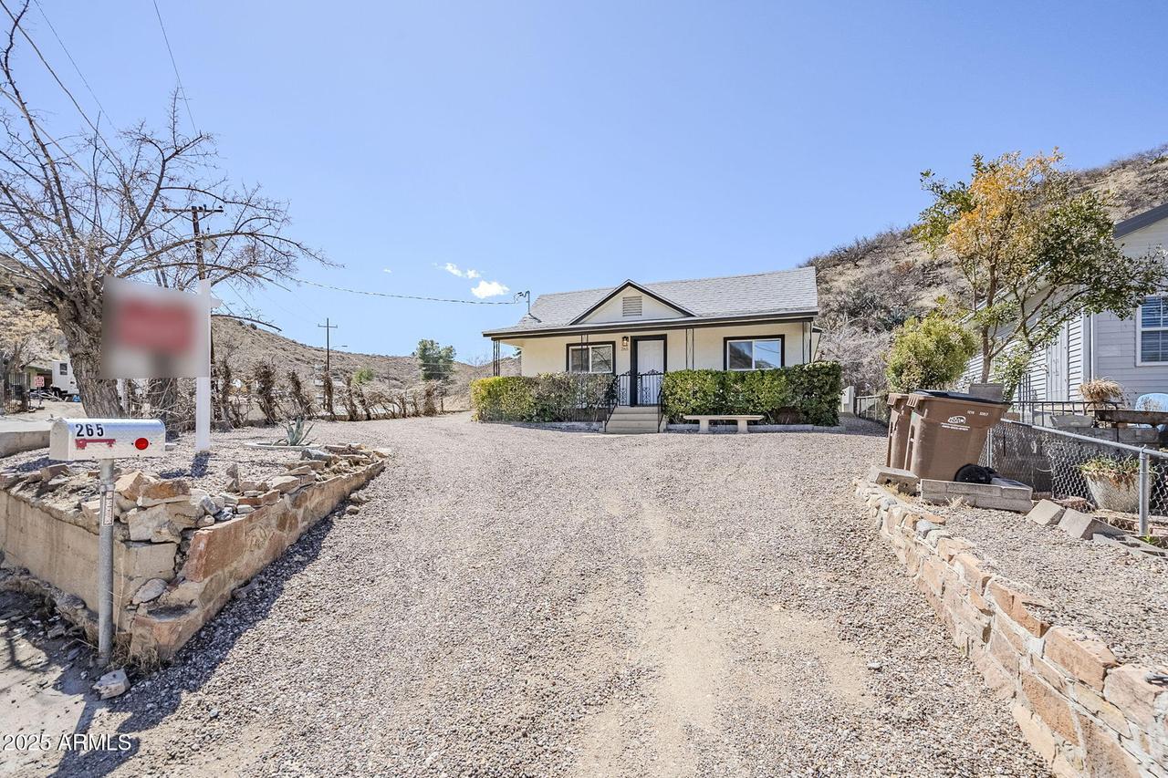 265 W Ruiz Canyon Rd., Globe, AZ 85501