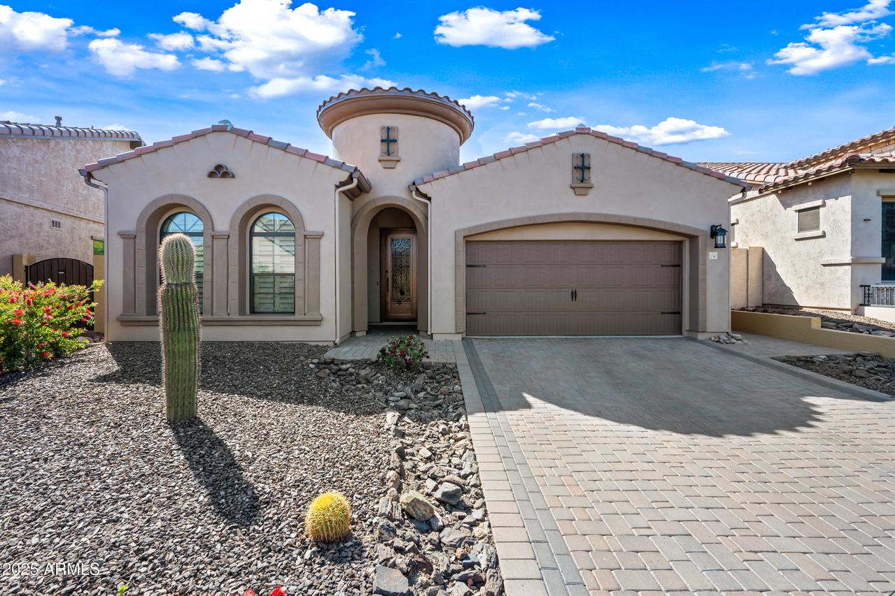 2040 N Dome Rock, Mesa, AZ 85207
