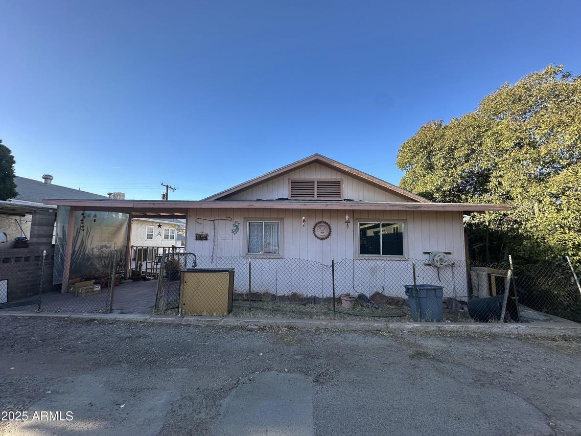 164 E Vandyke Blvd., Miami, AZ 85539