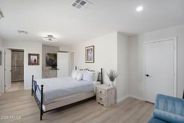 17849 N 35th Pl., Phoenix, AZ 85032