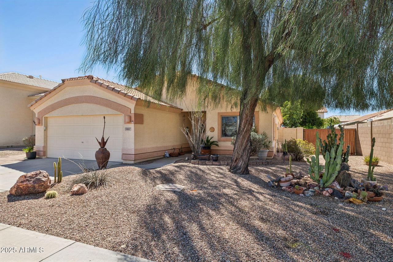 5867 W Cochise Dr., Glendale, AZ 85302