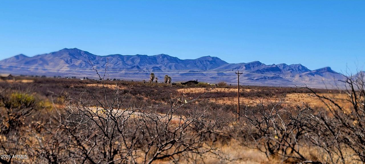 TBD 40 AC Ronald Reagan Pkwy. #-, Huachuca City, AZ 85616