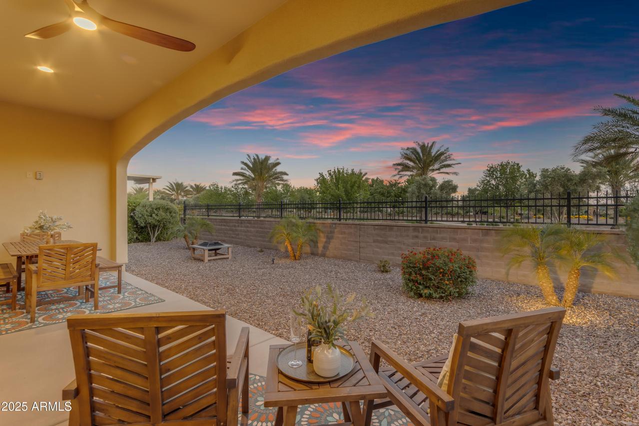 187 E Santa Lucia Ln., Queen Creek, AZ 85140