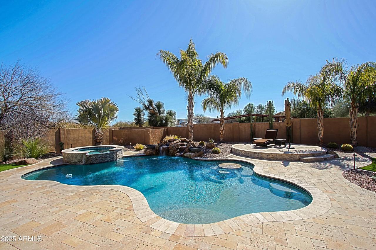 13627 E Monument Dr., Scottsdale, AZ 85262