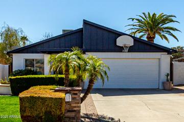 2717 E Aster Dr., Phoenix, AZ 85032
