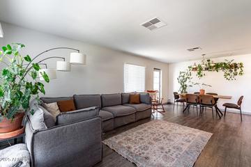 2717 E Aster Dr., Phoenix, AZ 85032