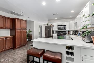 2717 E Aster Dr., Phoenix, AZ 85032