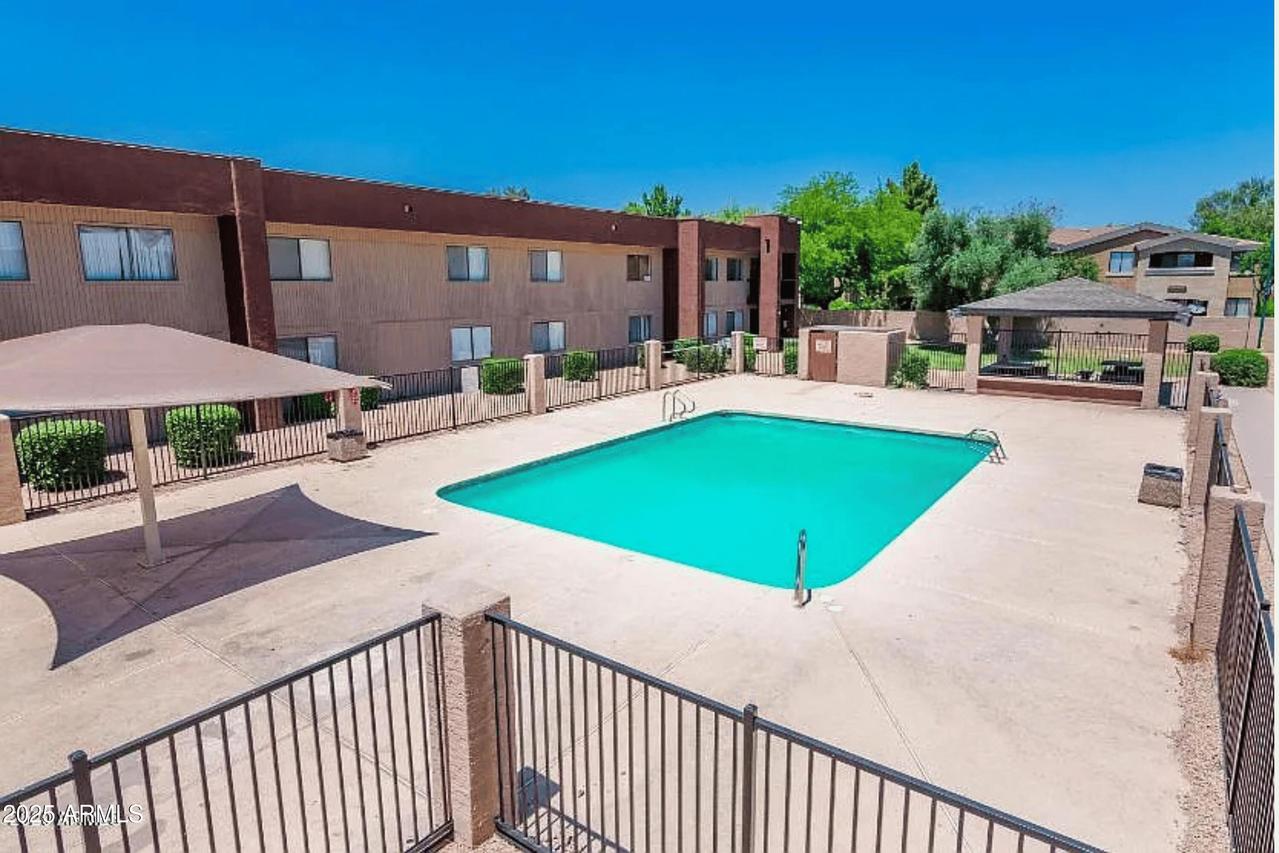 3810 N Maryvale Pkwy. #2029, Phoenix, AZ 85031