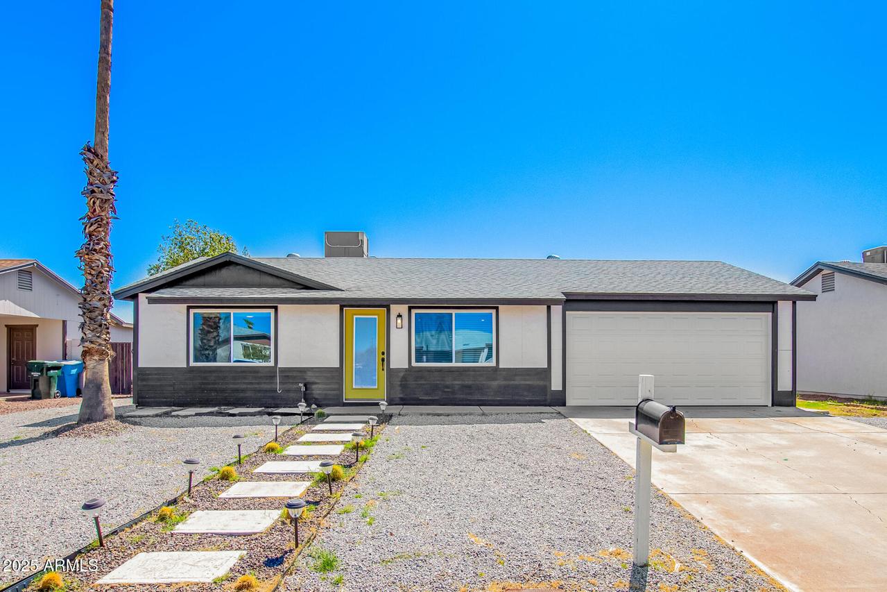 3437 E Acoma Dr., Phoenix, AZ 85032