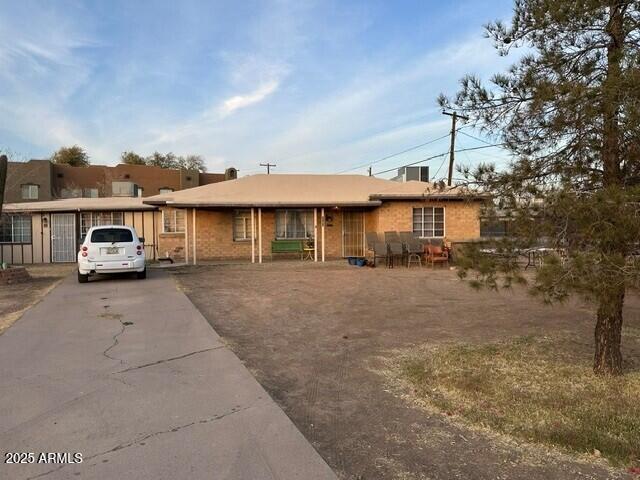 1704 W Colter St., Phoenix, AZ 85015