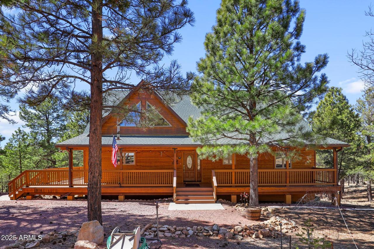 2496 Broken Tree Rd., Happy Jack, AZ 86024