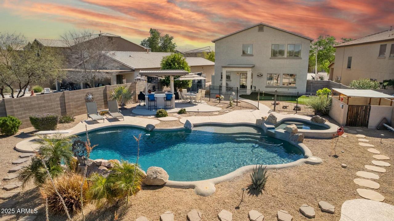 28974 N Taylor Tr., San Tan Valley, AZ 85143