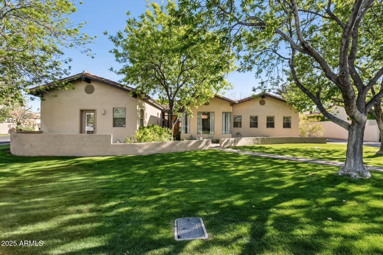 8336 S Homestead Ln., Tempe, AZ 85284