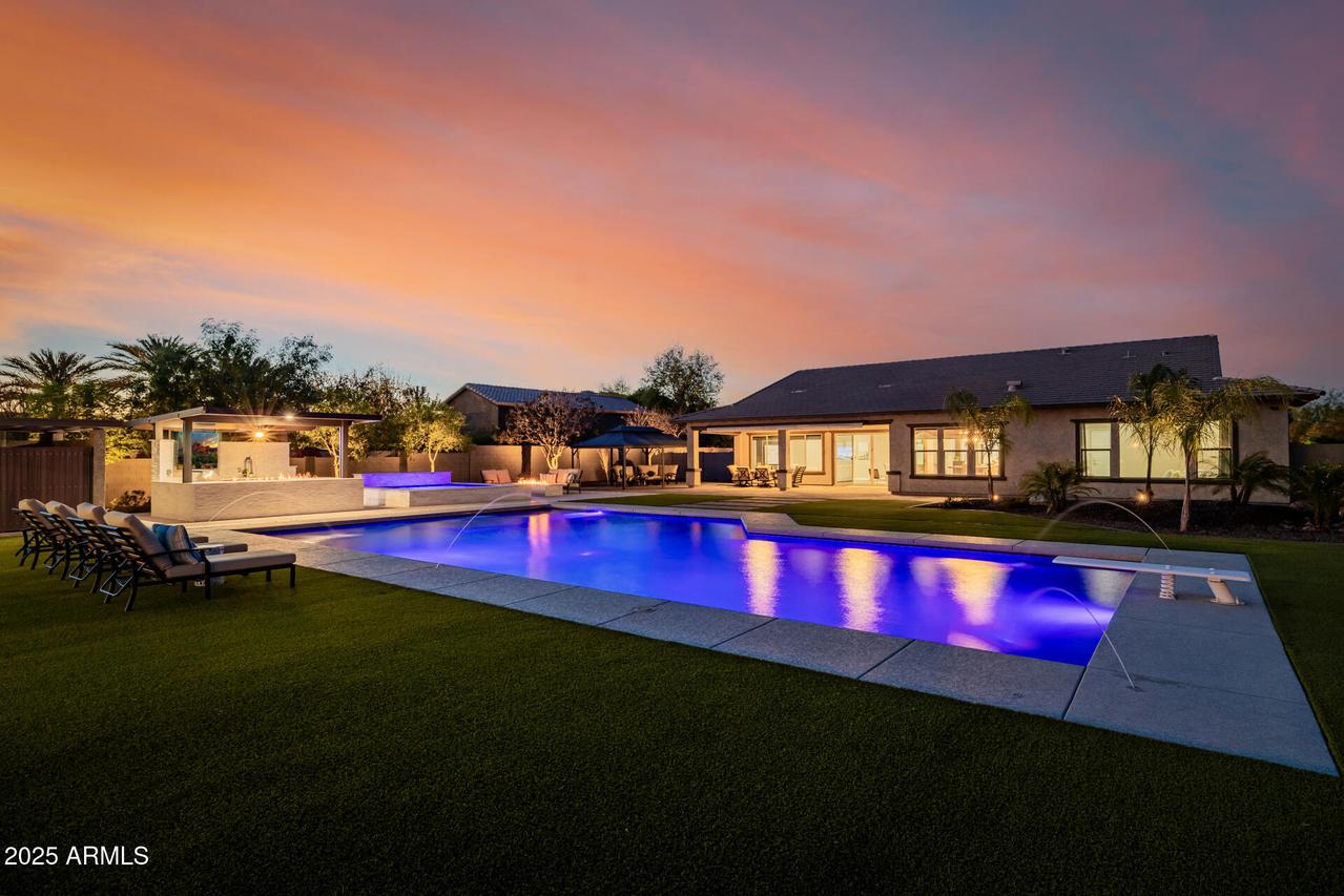 7889 W Calle Lejos, Peoria, AZ 85383