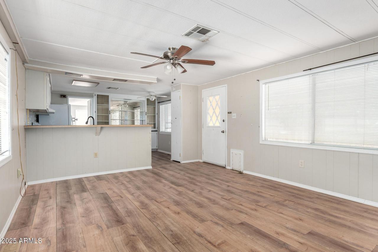 11411 N 91st Ave. #16, Peoria, AZ 85345