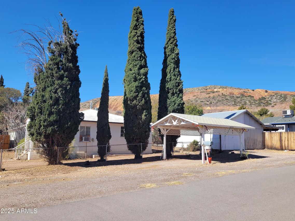 53 Spray Ave., Bisbee, AZ 85603