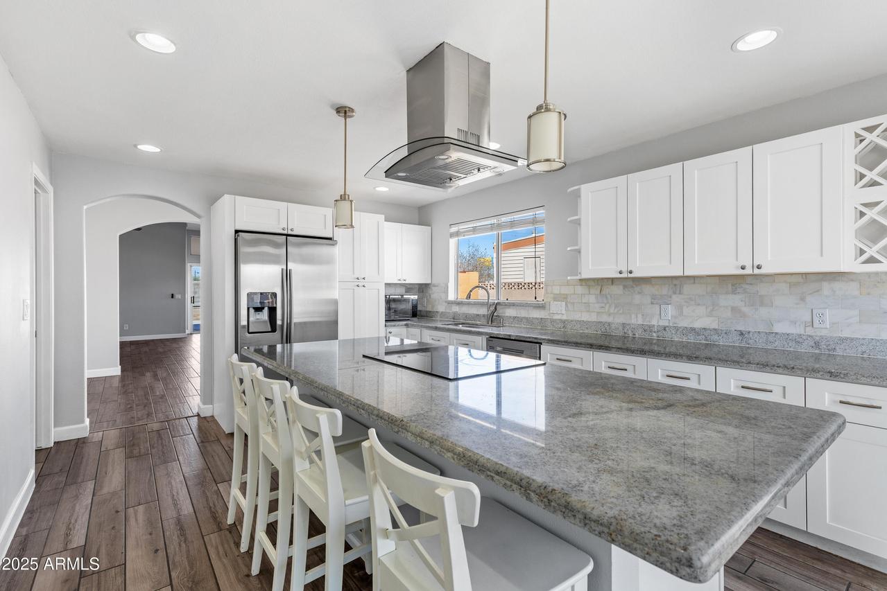 15848 N 32nd Pl., Phoenix, AZ 85032