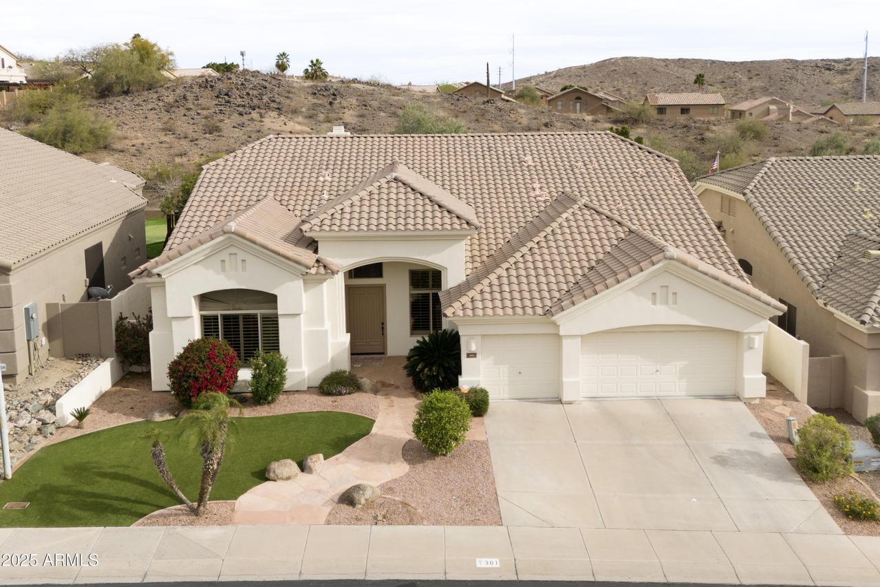 301 E Ashurst Dr., Phoenix, AZ 85048