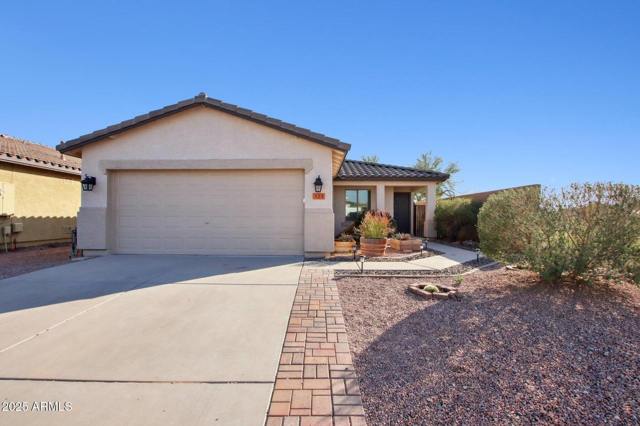 325 W Angus Rd., San Tan Valley, AZ 85143