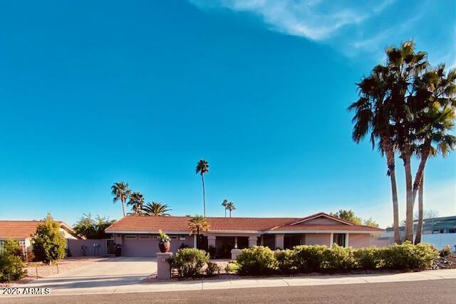 301 E Tierra Buena Ln., Phoenix, AZ 85022