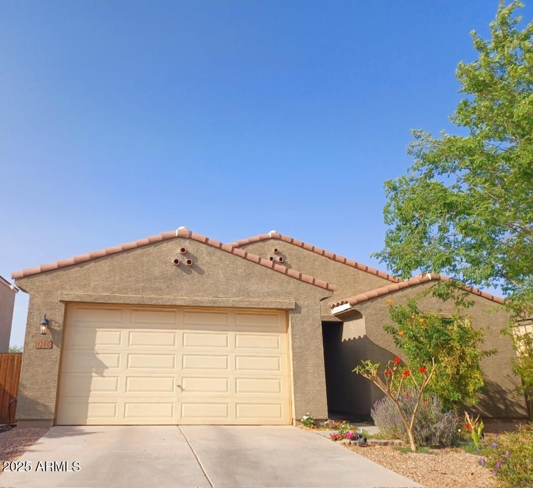 1280 W Blue Ridge Dr., San Tan Valley, AZ 85140