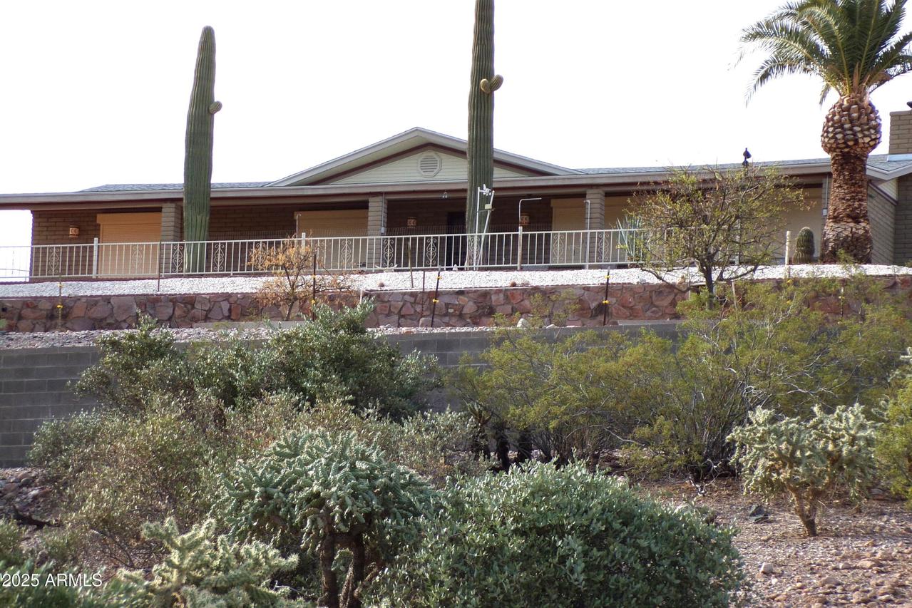 85 N Cavendish St., Queen Valley, AZ 85118