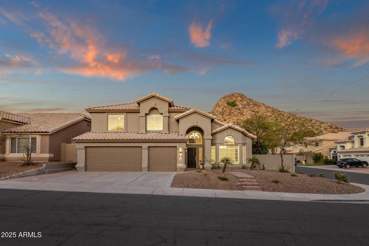 14823 S 13th Pl., Phoenix, AZ 85048
