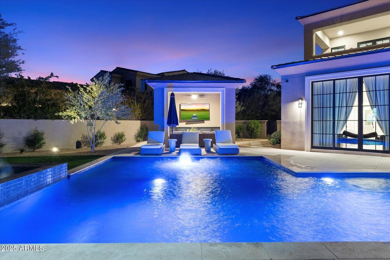 9735 E Kemper Way, Scottsdale, AZ 85255