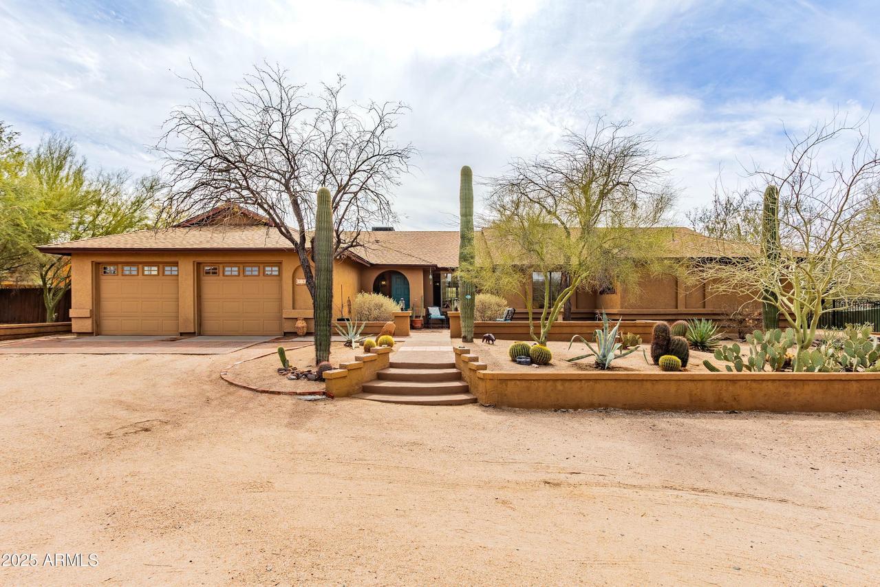 5423 E New River Rd., Cave Creek, AZ 85331