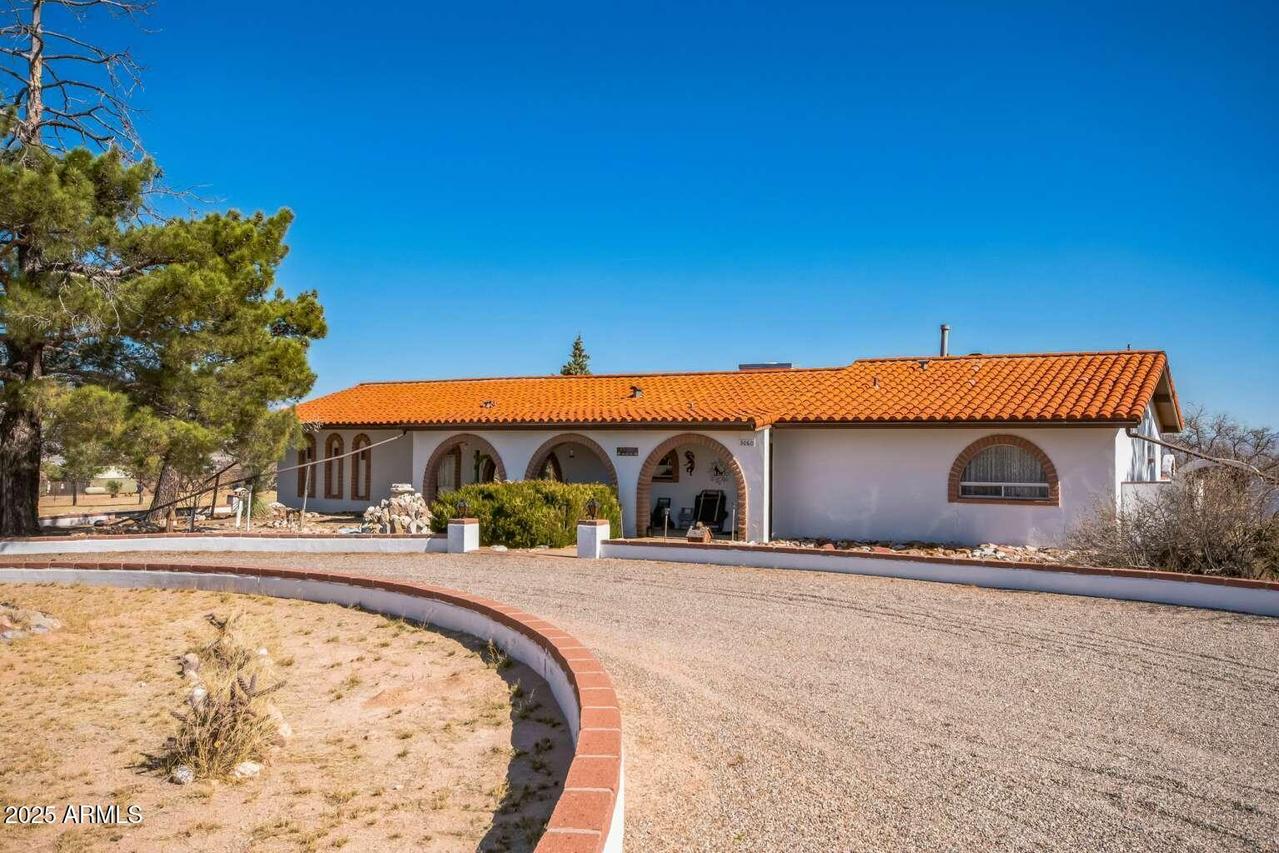 3060 W Joseph Rd., Benson, AZ 85602